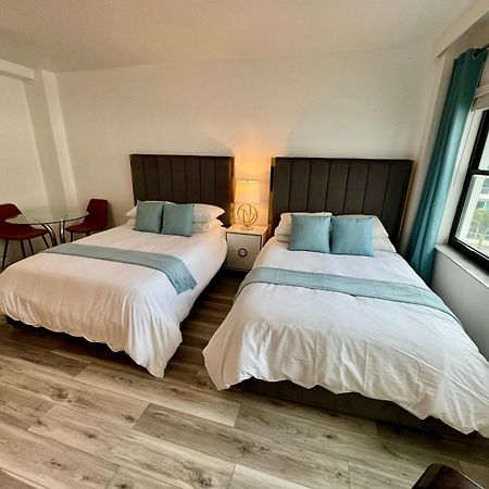 Directly On The Beach With Pool & Parking Miami Beach Bagian luar foto