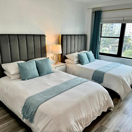 Directly On The Beach With Pool & Parking Miami Beach Bagian luar foto