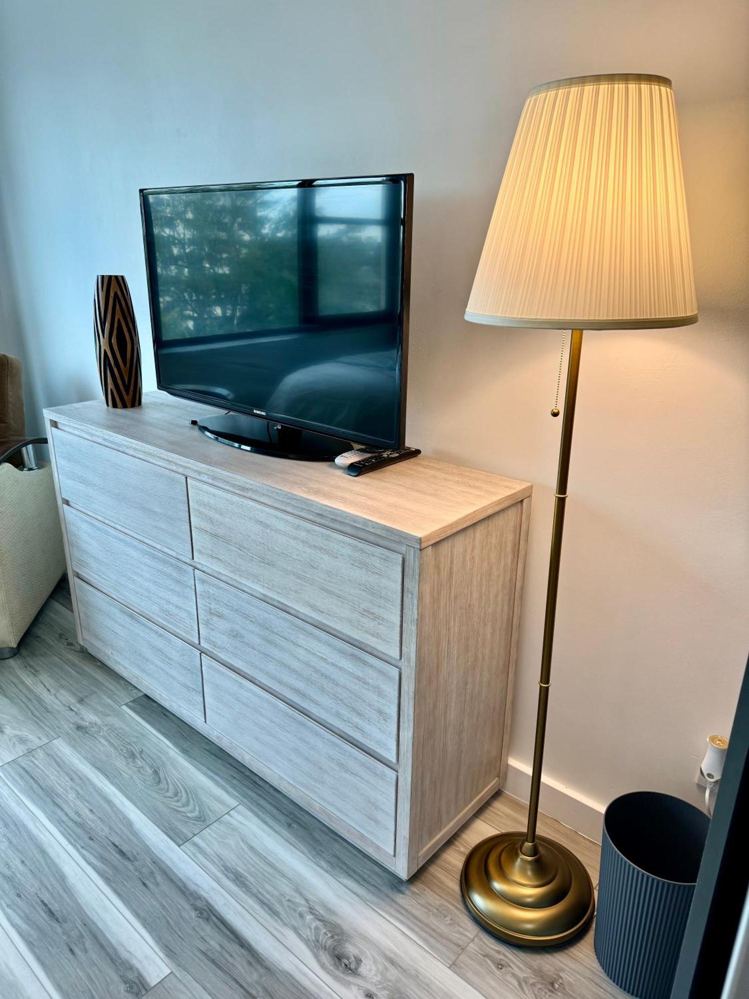 Directly On The Beach With Pool & Parking Miami Beach Bagian luar foto