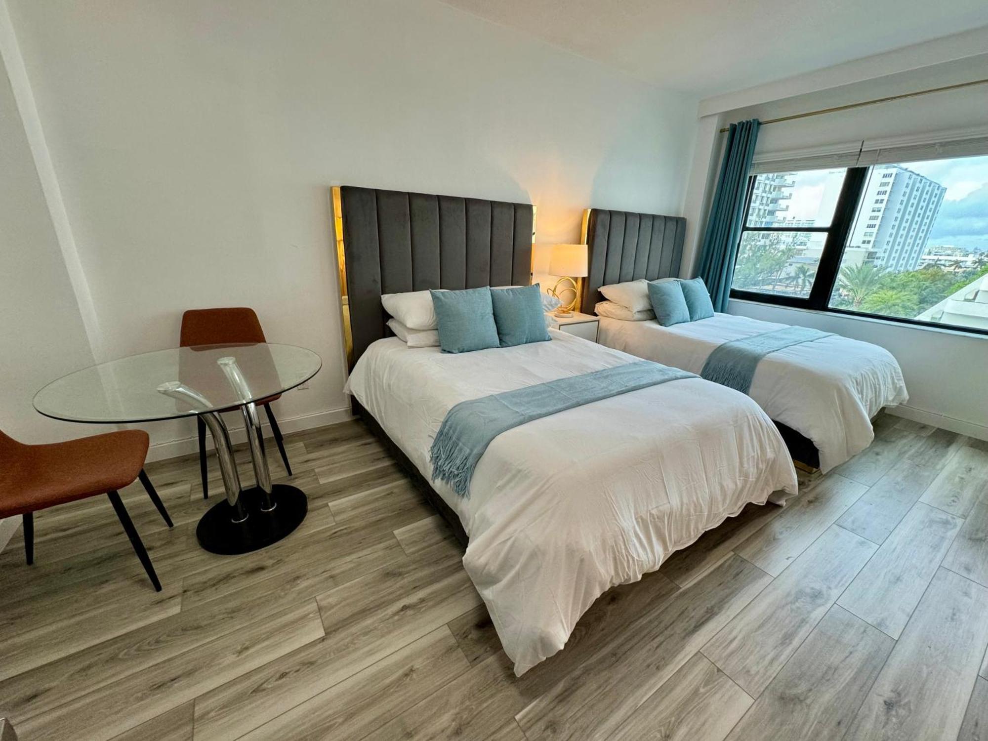 Directly On The Beach With Pool & Parking Miami Beach Bagian luar foto