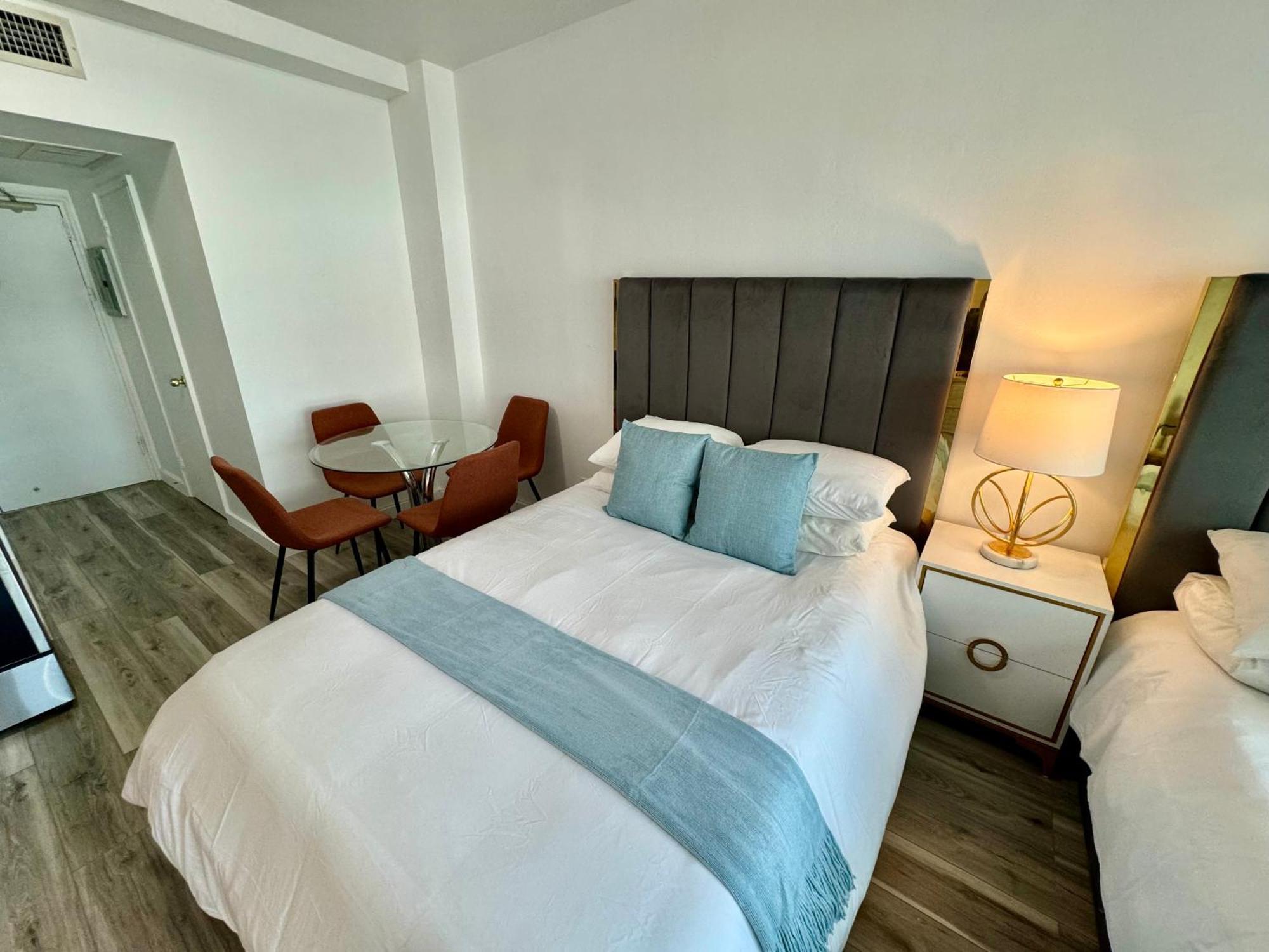 Directly On The Beach With Pool & Parking Miami Beach Bagian luar foto